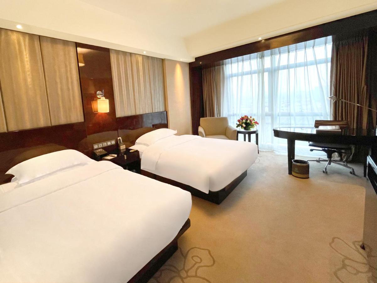 Lv Shou Hotel Shanghai Bagian luar foto